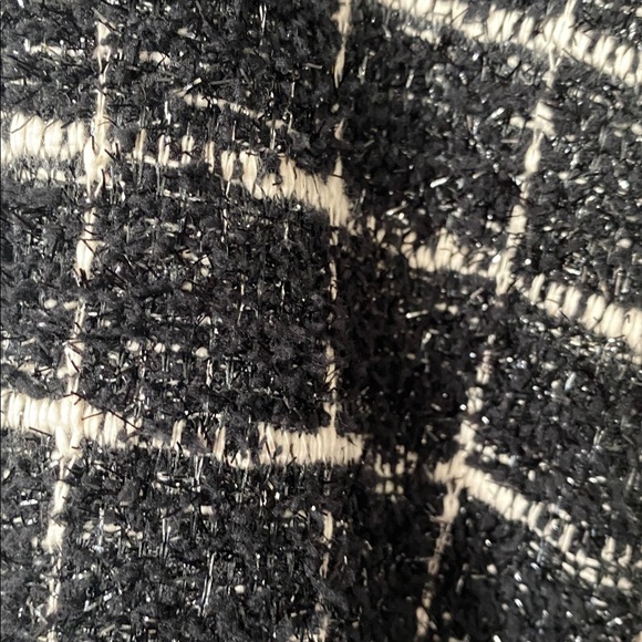 Elegant Black Tweed blazer with pearls Accents - Picture 8 of 13